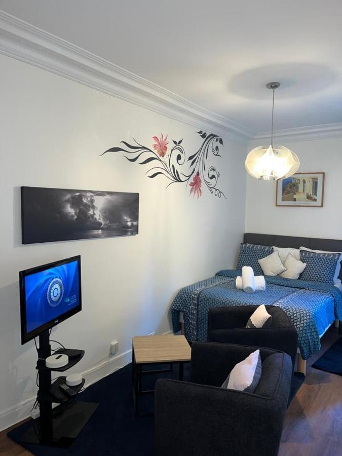 Studio Alesia - Hala Paris Lägenhet Exteriör bild